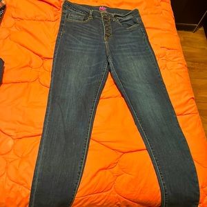 High-Waisted Aeropostale:Tokyo Darling Dark-Wash Jeggings. Size 10R